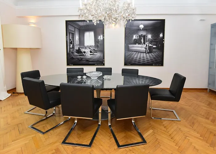 Apartmán Neoclassical Luxury *