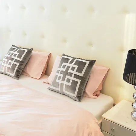 Apartment Neoclassical Luxury *